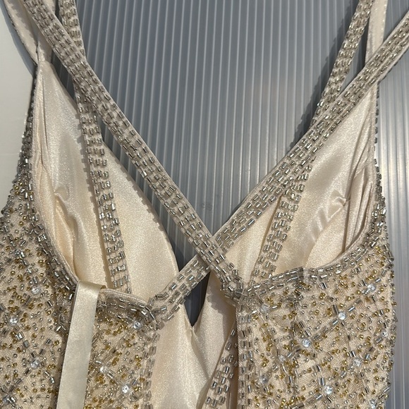 (80/360) ❤️ BNWT MAC DUGGAL BEADED GOWN #5374 - Picture 15 of 15